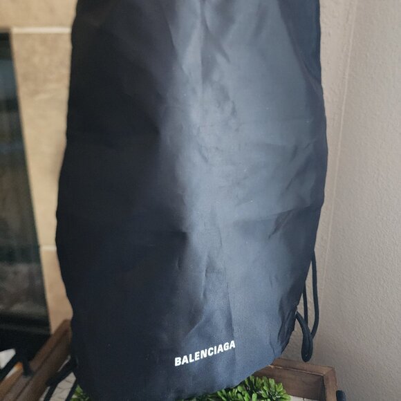 NEW Balenciaga Drawstring Backpack - Picture 4 of 8